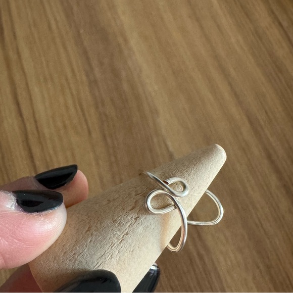 Adjustable Wire Heart Rings - Handmade - Picture 4 of 4